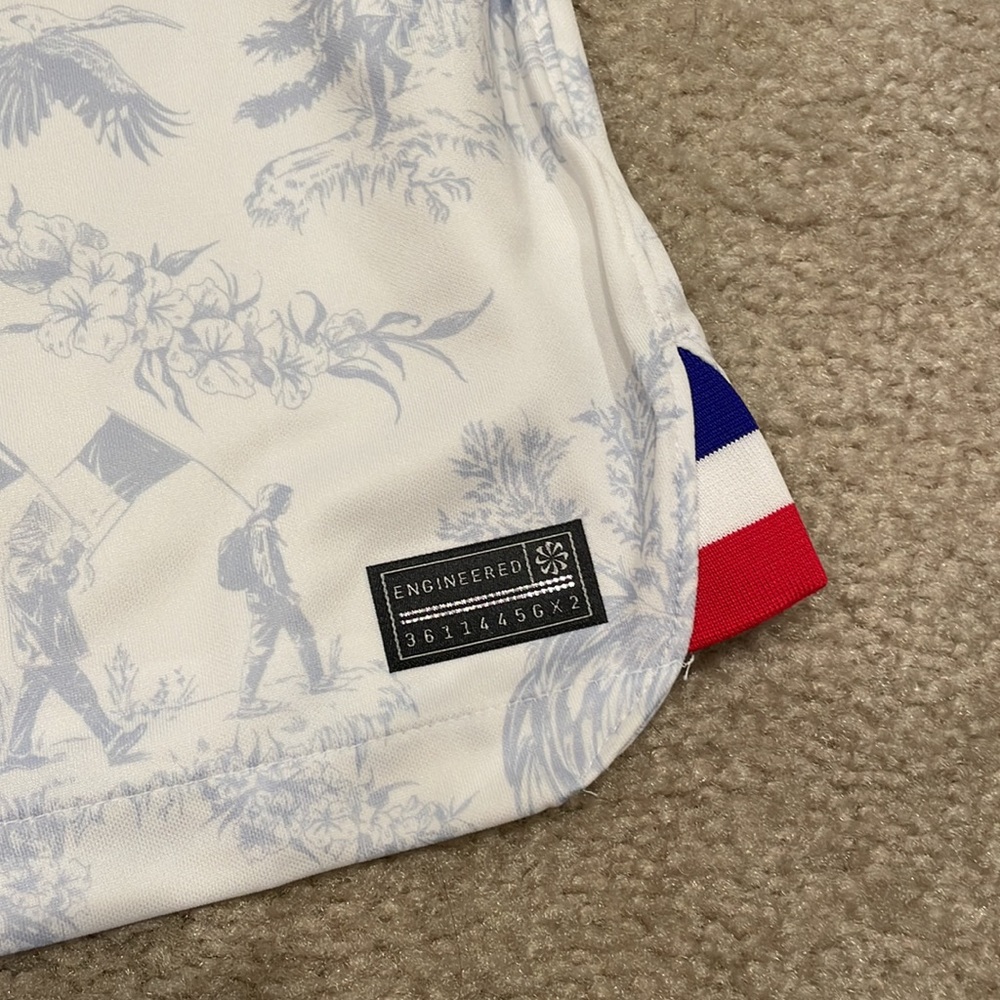 Men's Nike Griezmann France Away Jersey 2022 size L brand new with tag - Picture 4 of 7